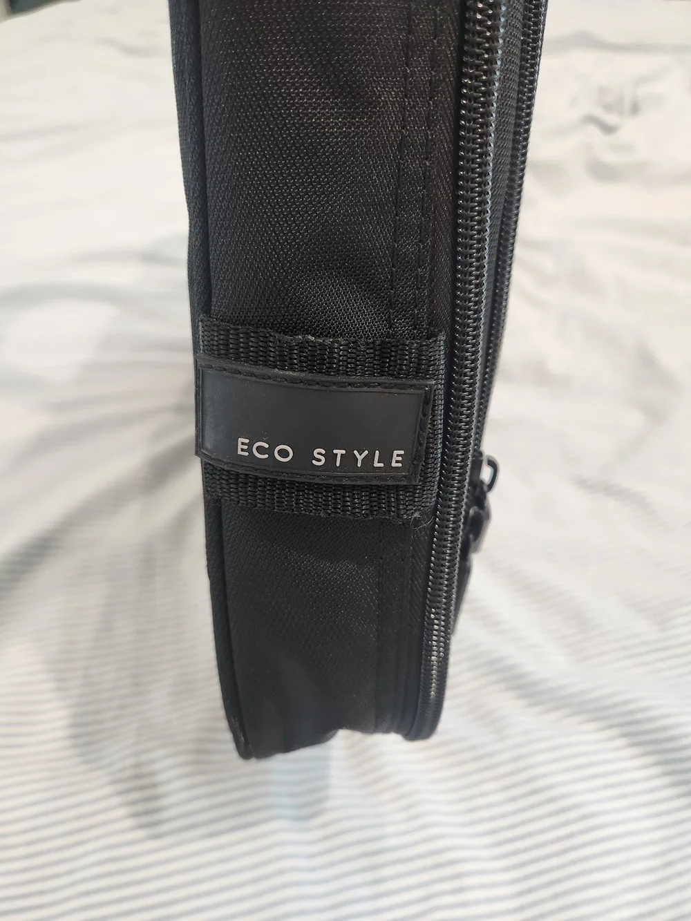 Eco Style Pro Professional Black Laptop Briefcase with Red Accents